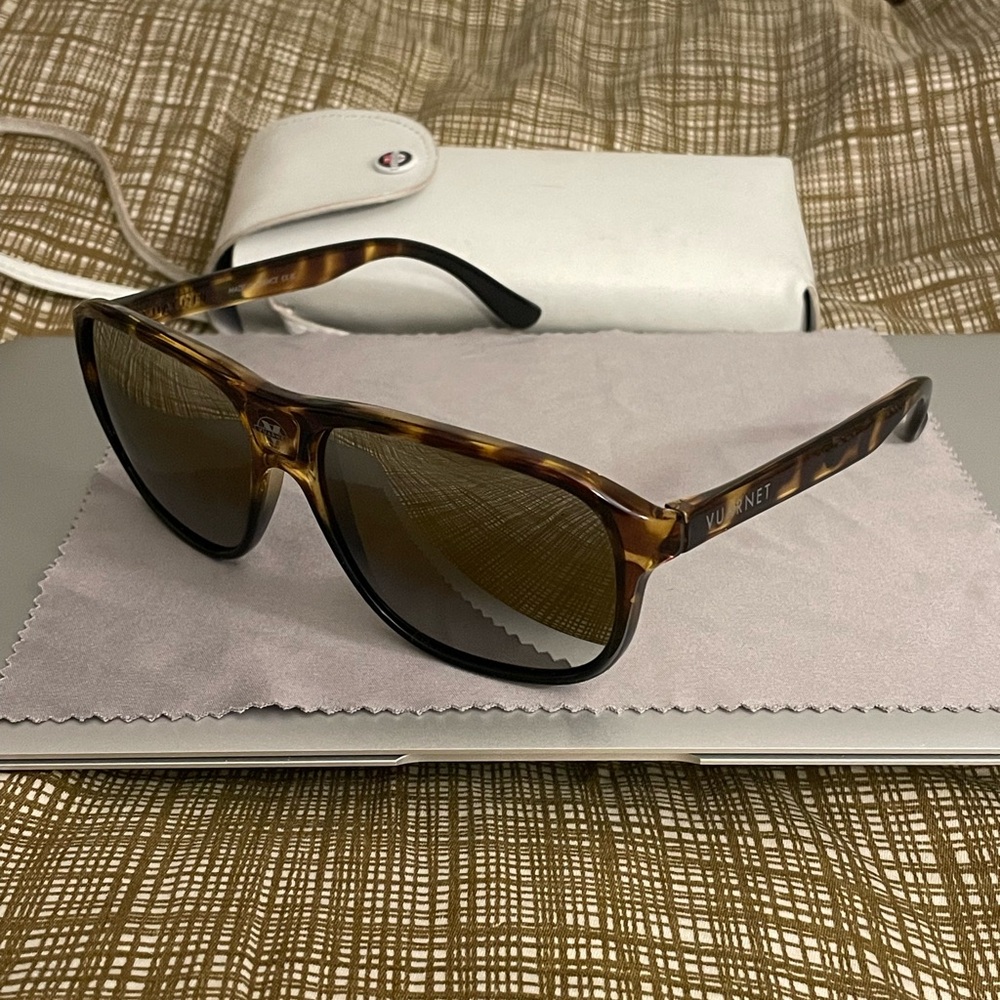 Vuarnet Sunglasses LEGEND 03 Skillynx Tortoise Frame
